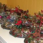 Dianne will make holiday gift baskets and trays for corporate gifts!